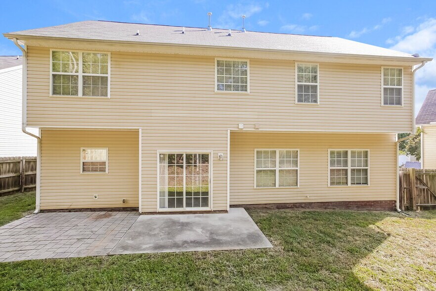 Building Photo - 2926 Island Point Dr NW