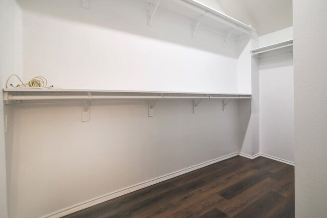 Building Photo - Remarkable in Round Rock!