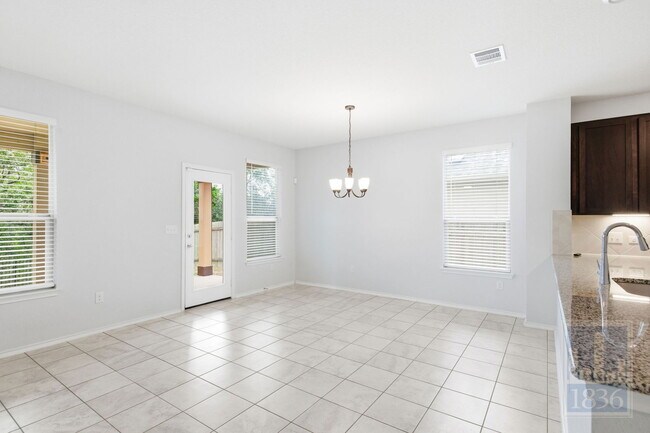 Building Photo - 8005 Crystalbrook W