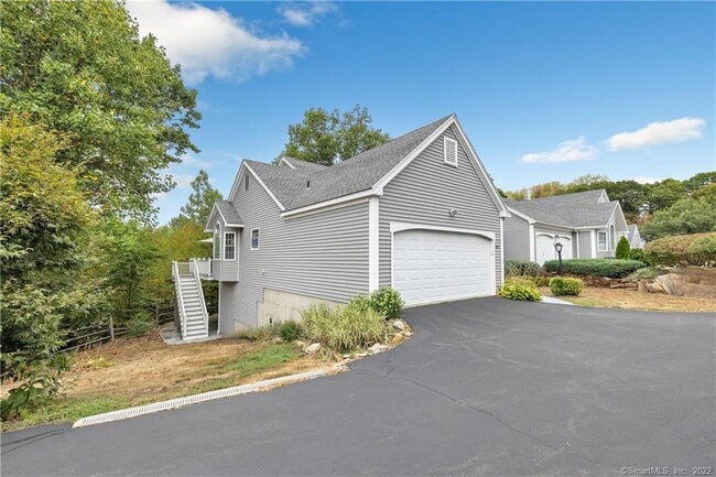 Building Photo - 482 Mica Ct