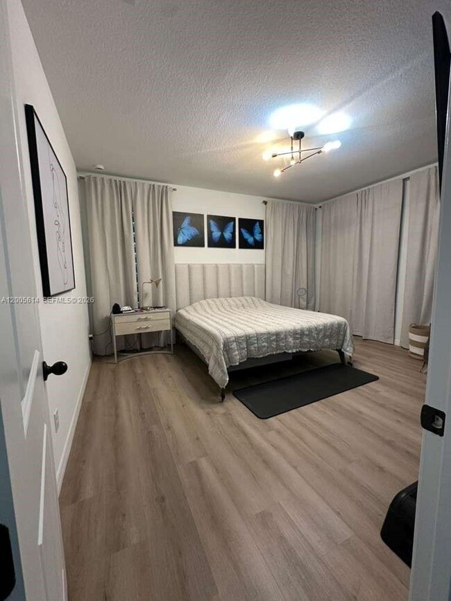 Building Photo - 2952 Embark Trl