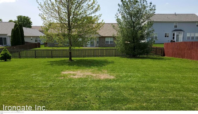 Building Photo - 4 br, 2.5 bath House - 1058 Whitetail Dr