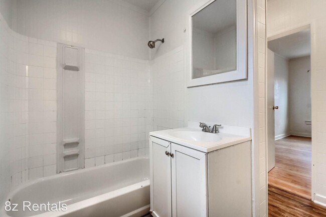 Building Photo - 3 br, 1 bath House - 3935 S Bannock St