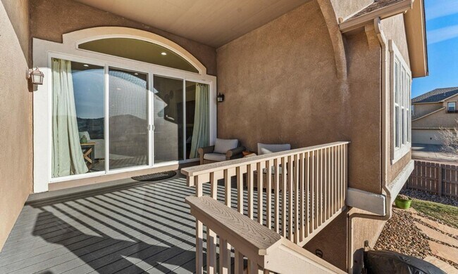 Building Photo - Cordera Home within walking to D20 Schools...