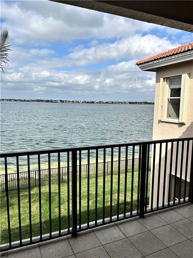 Building Photo - 17989 SW 54th St