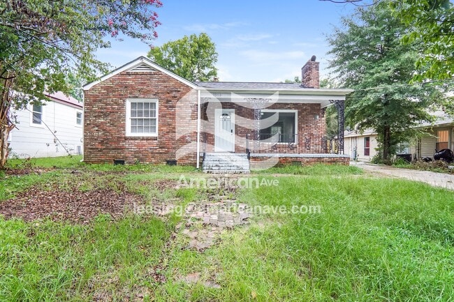 Building Photo - 1503 18th E St