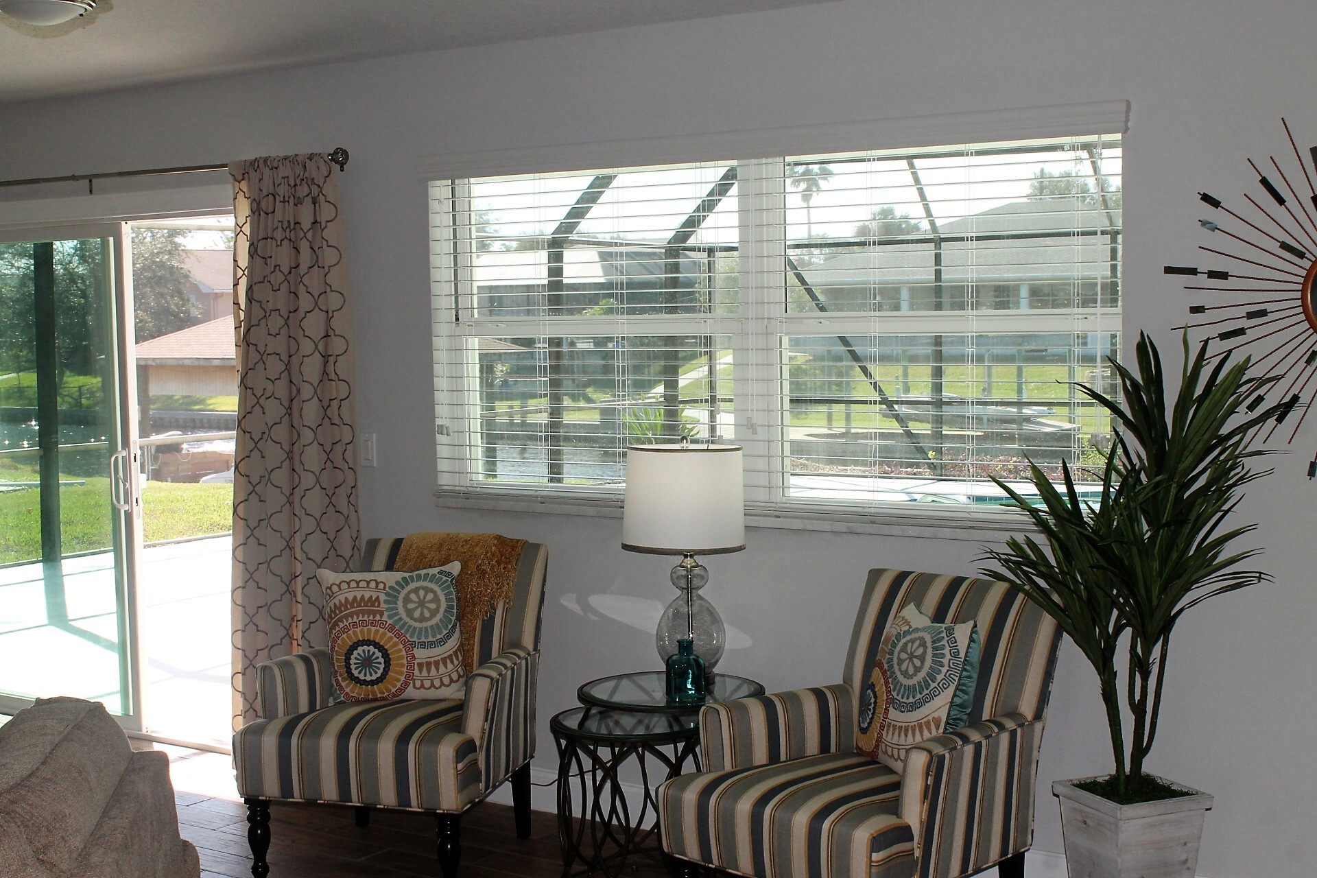 GREAT ROOM - 12 Clarendon Ct S