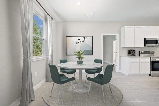 Building Photo - 5185 SW 155th Loop