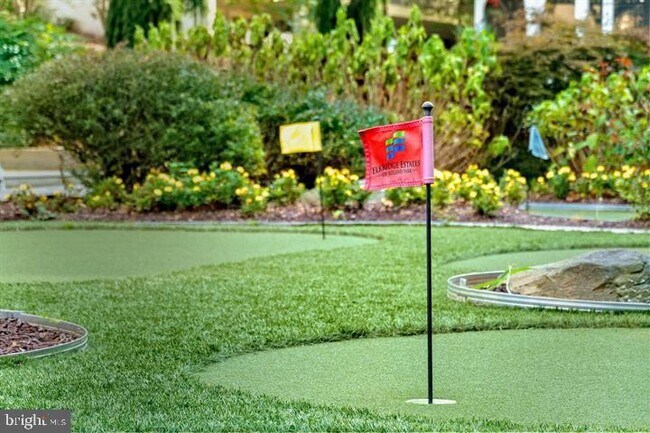 Building Photo - 6001 Hunt Ridge Rd