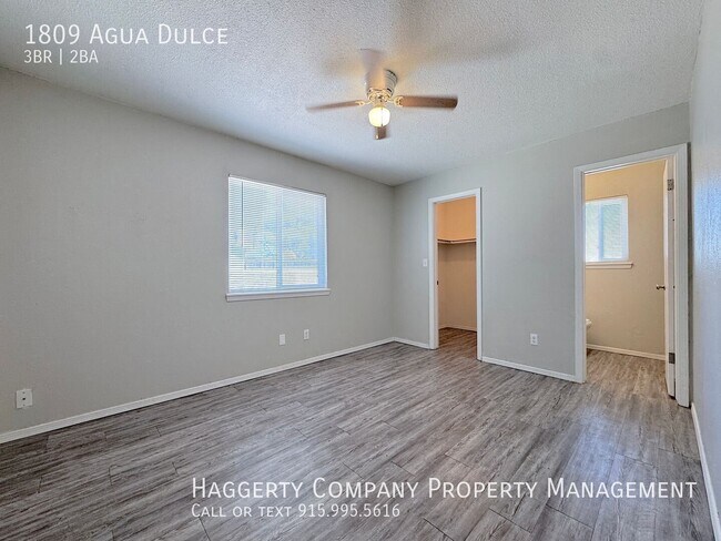 Building Photo - 1809 Agua Dulce St