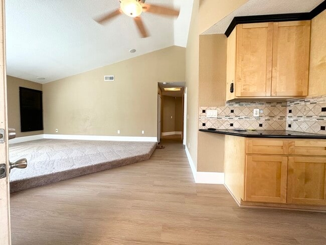 Building Photo - Beautifully Updated Home in Citrus Heights!
