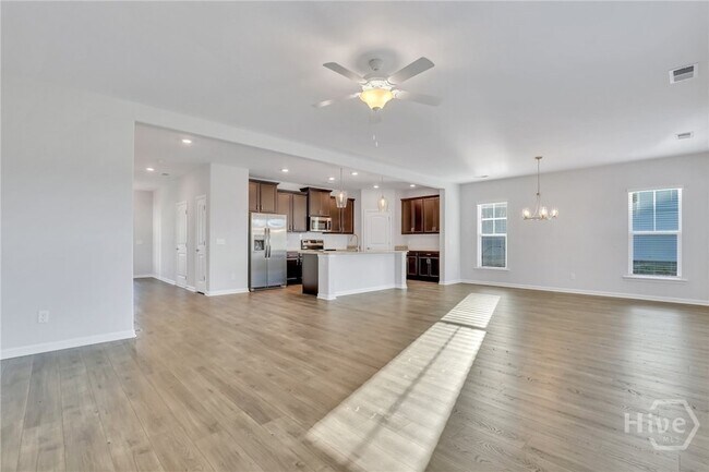 Building Photo - 10 Ashmont St