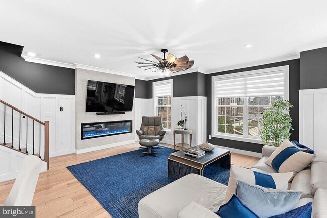 Building Photo - 4422 Fair Lakes Ct