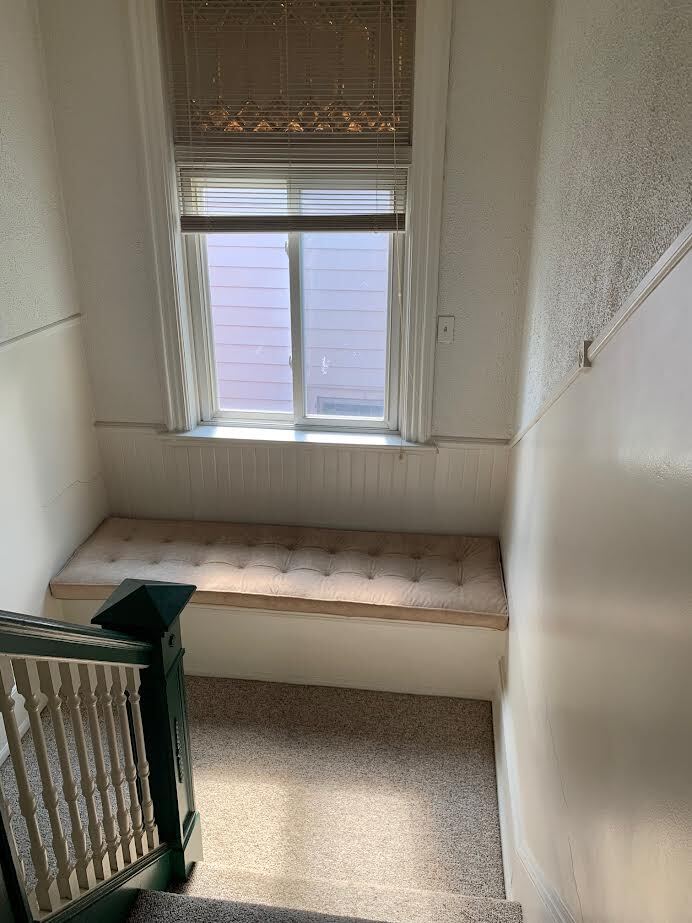 Building Photo - 928 W 3rd St