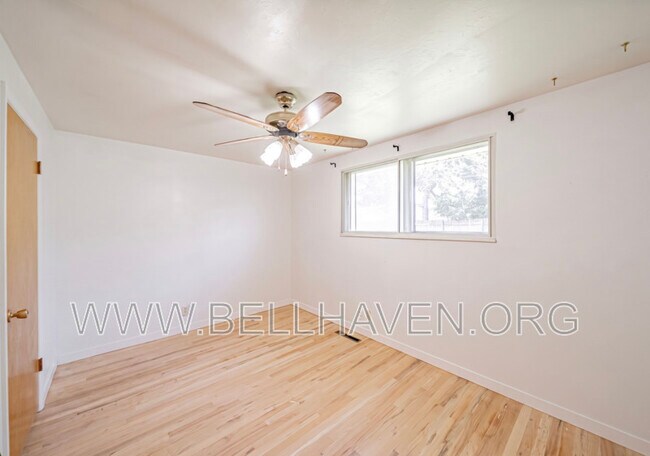 Building Photo - 618 Davidson Dr