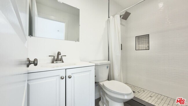 Building Photo - 1732 Crenshaw Blvd