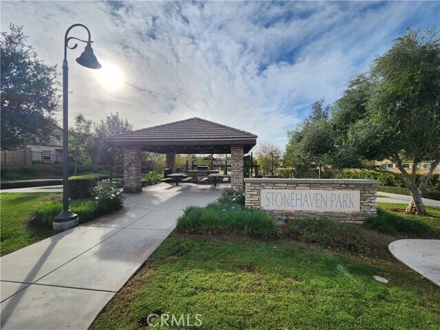 Building Photo - 6338 Creekstone Way