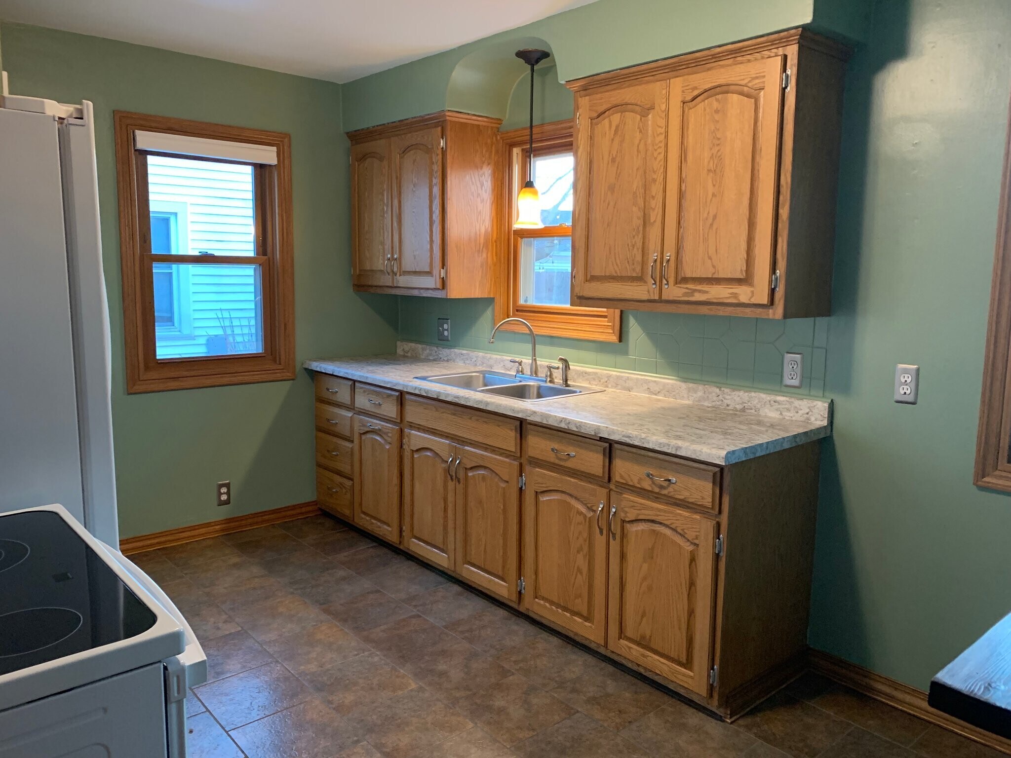 Building Photo - 1915 N Alvin St