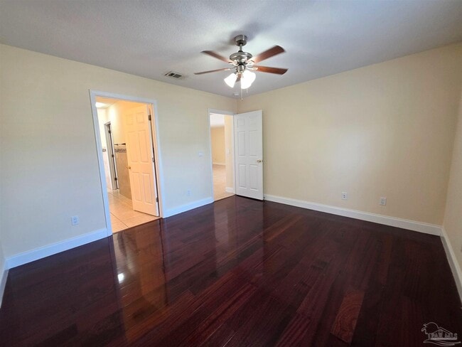 Building Photo - 1028 Antigua Cir