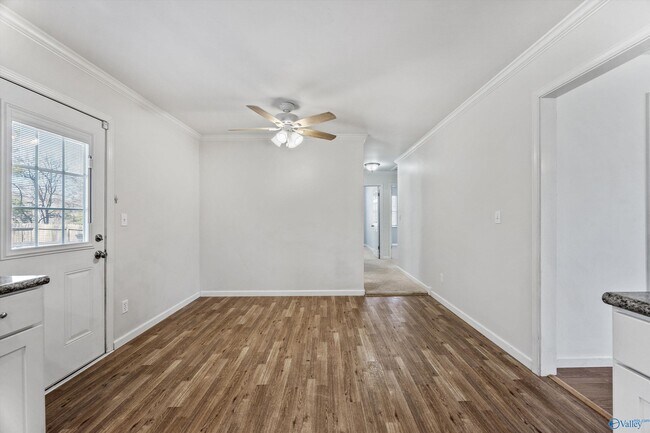 Building Photo - 107 Beaver Run Dr