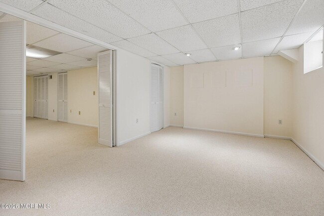 Building Photo - 157 Northampton Dr