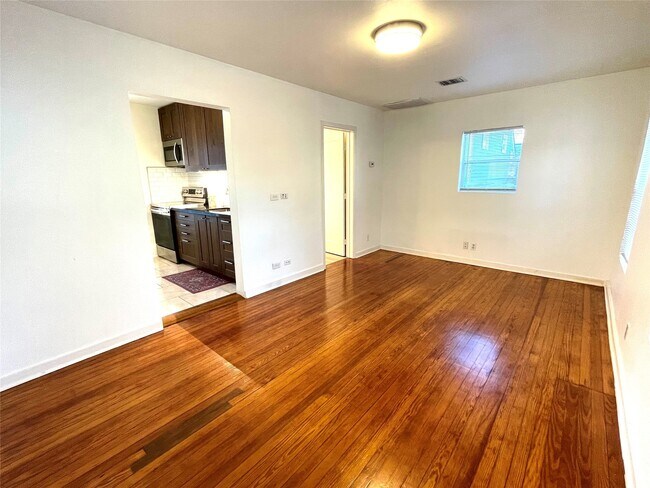 Building Photo - 4334 Jefferson St