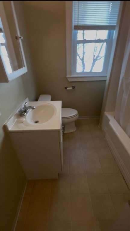 Building Photo - 49 Katherine Rd