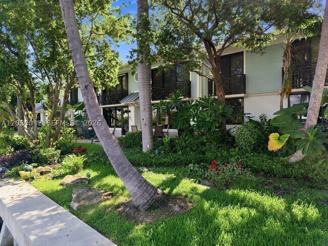 Building Photo - 1565 S Ocean Dr
