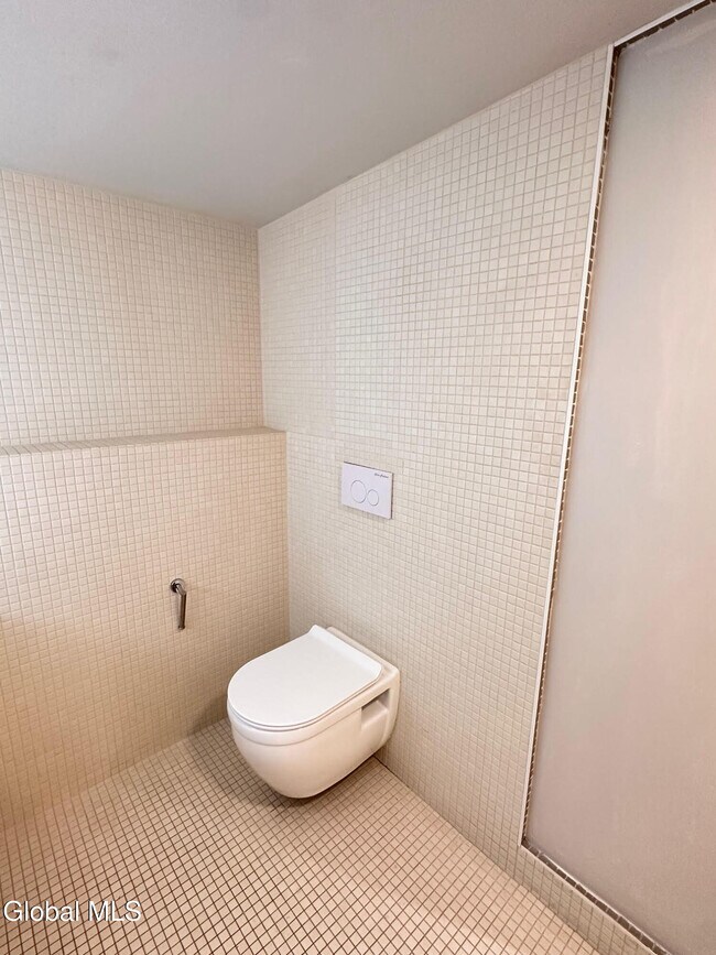 Building Photo - 53 3rd St