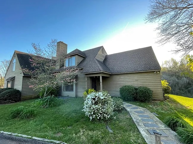 Building Photo - 1012 Amber Ridge Rd