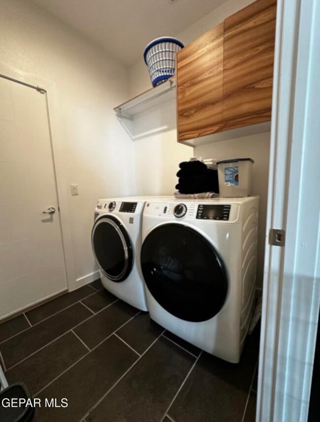 Building Photo - 13010 Terrington Ave