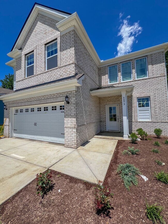 Building Photo - New Construction--Gorgeous and Move-In Ready!