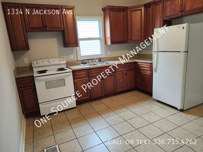 Building Photo - 1314 N Jackson Ave