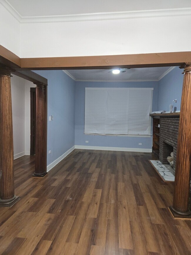 Building Photo - 6229 S Bishop St