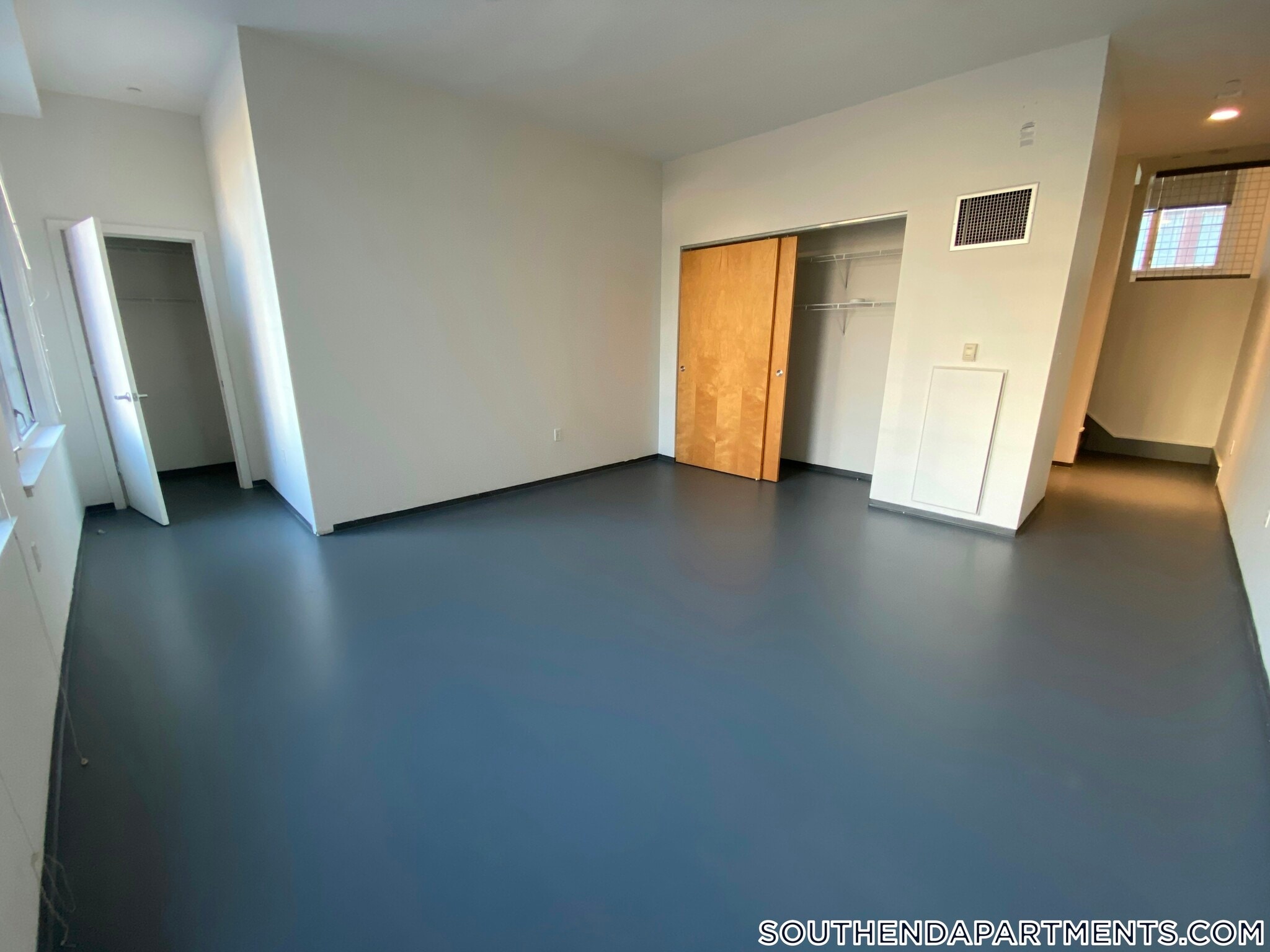 Building Photo - 160 E Berkeley St