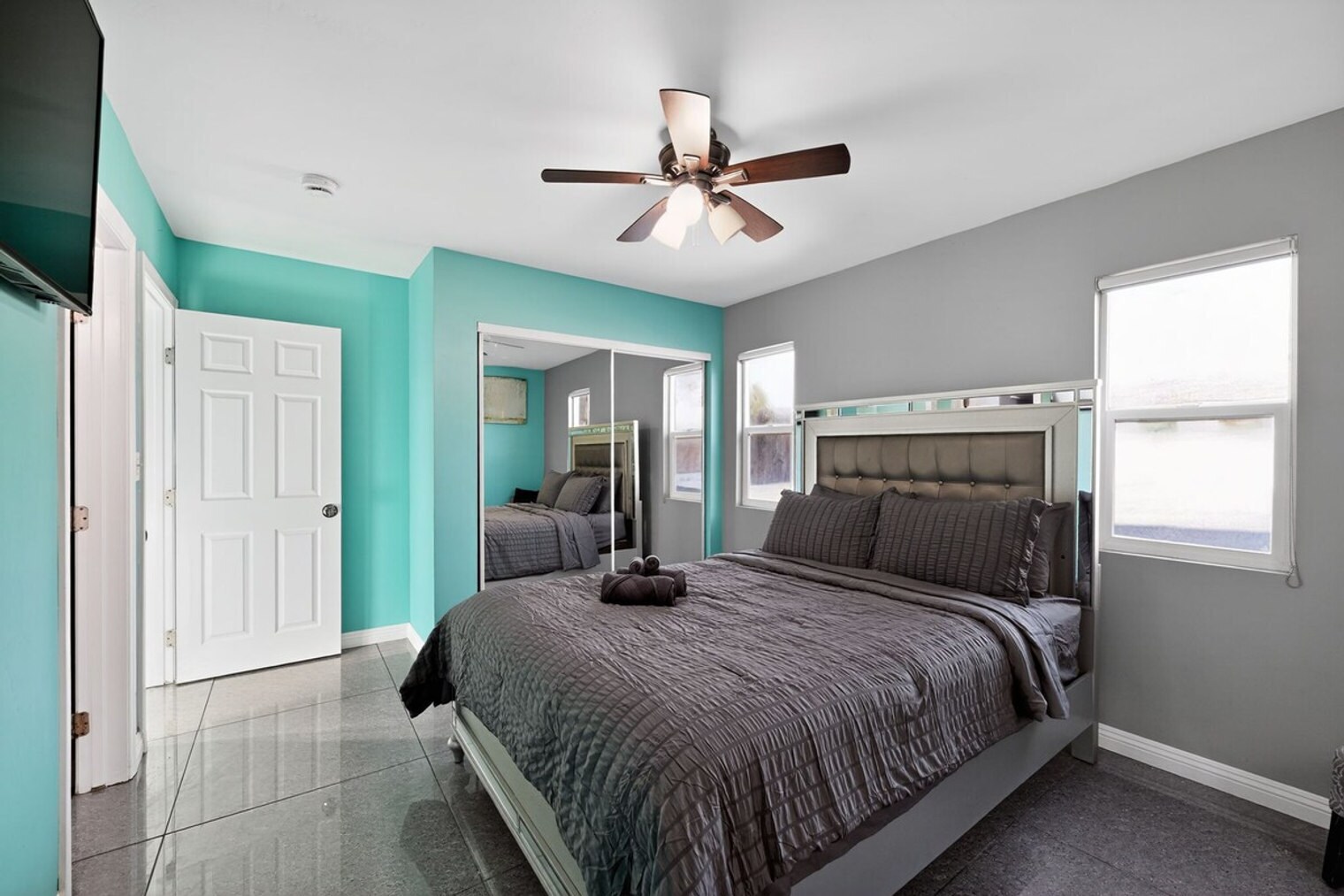 Building Photo - 4124 C St