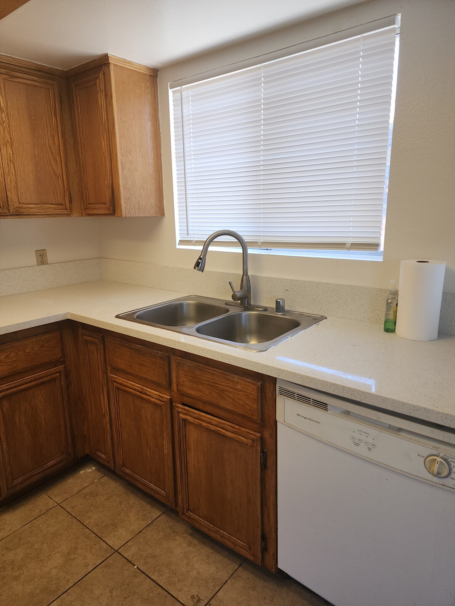 Stone countertops, stainless steel sink - 13160 Agua Cayendo Rd
