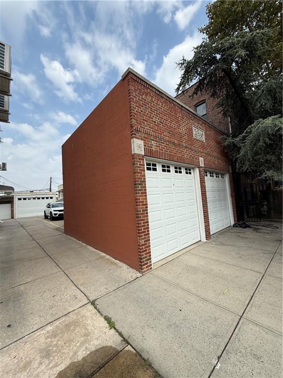 Building Photo - 6922 12th Ave