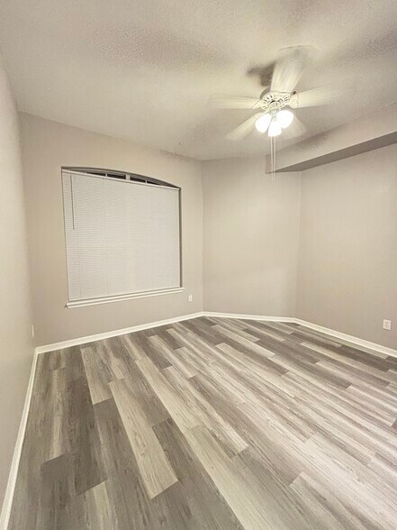 Building Photo - 18107 Peregrines Perch Pl