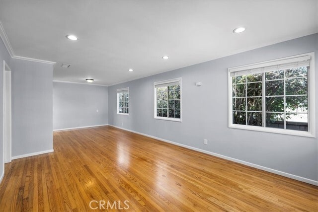 Building Photo - 2228 Warfield Ave