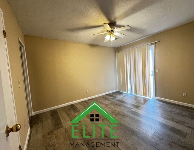 Building Photo - **Spacious 3-Bedroom Condo with 2-Car Gara...