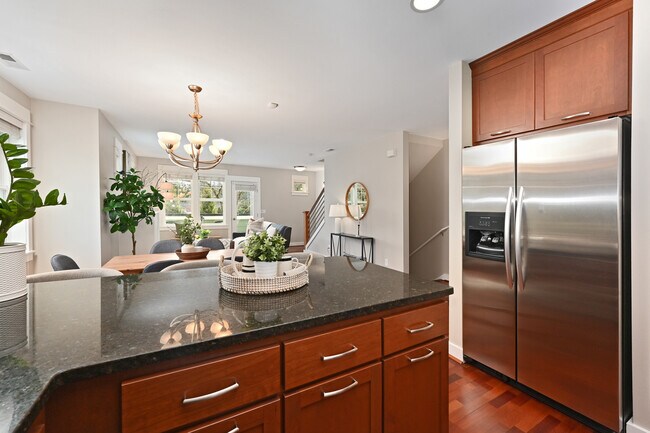 Building Photo - 5801 55th Ave NE