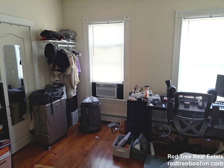 Building Photo - 3 Washburn Terrace