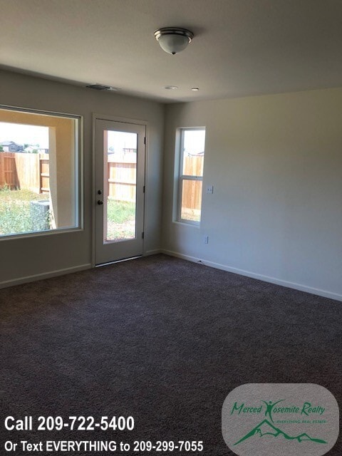 Building Photo - Bonadelle Neighboorhood 3 story home! Apply now to schedule viewing.