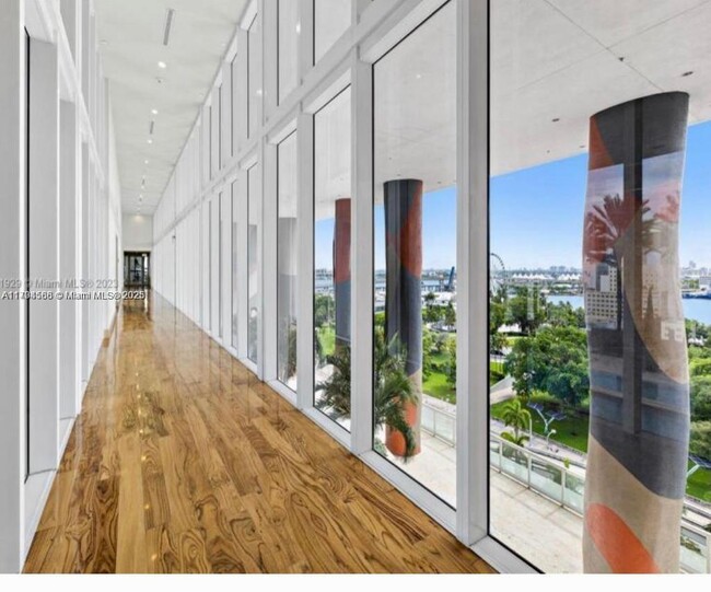 Building Photo - 50 Biscayne Blvd