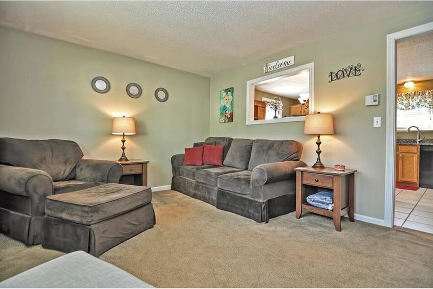 New flooring has been installed - see photos at end of listing - 98 Hayward St