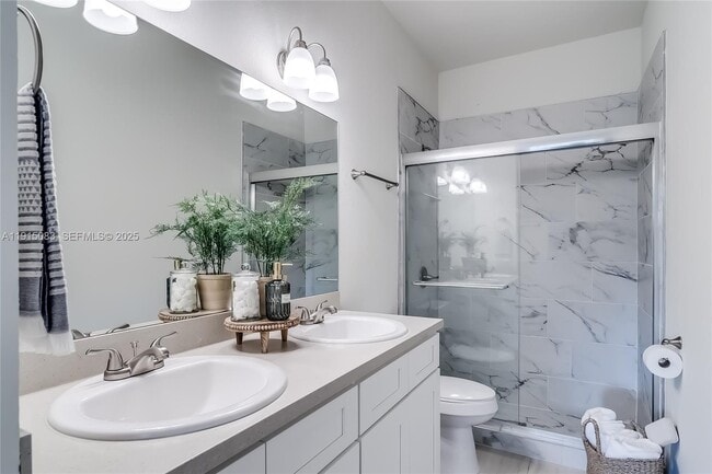 Building Photo - 1481 Las Villas Blvd