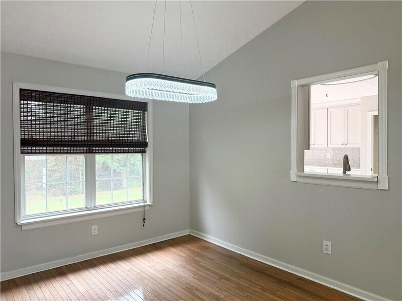 Building Photo - 3582 Park Bluff Way
