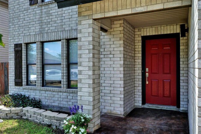Primary Photo - 1109 Minerva St