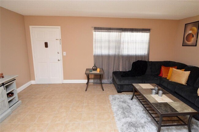 Building Photo - 12760 Indian Rocks Rd